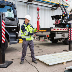 -® RolV 2017-11 - small_0