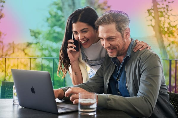 man-woman-computer-phone-callpsd-1